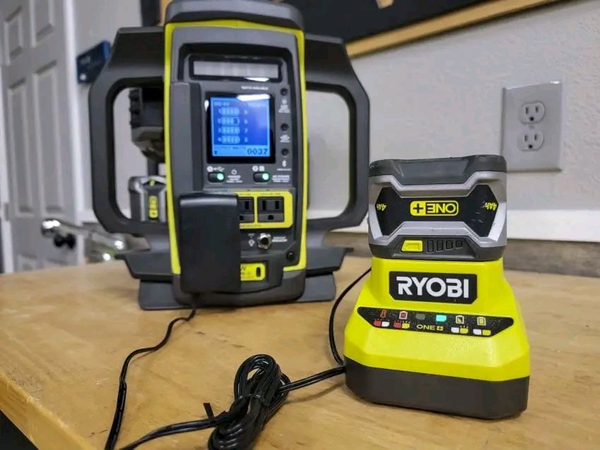 Ryobi power tools pallets