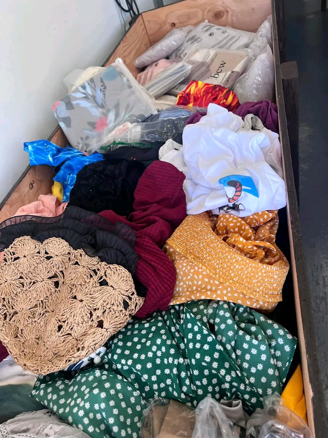 mixed pallets of girl's bags, clothes,shoes
