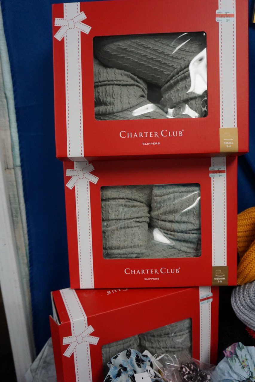 wholesale_pallets_of_high_end_designer_brand_clothing_to_resell_1_11_23_copy_35__14801